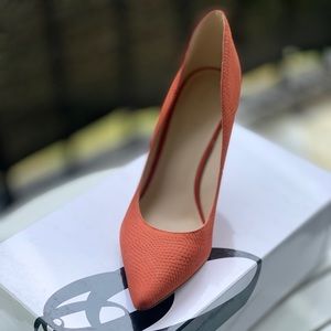 Cayenne Nine West heels!